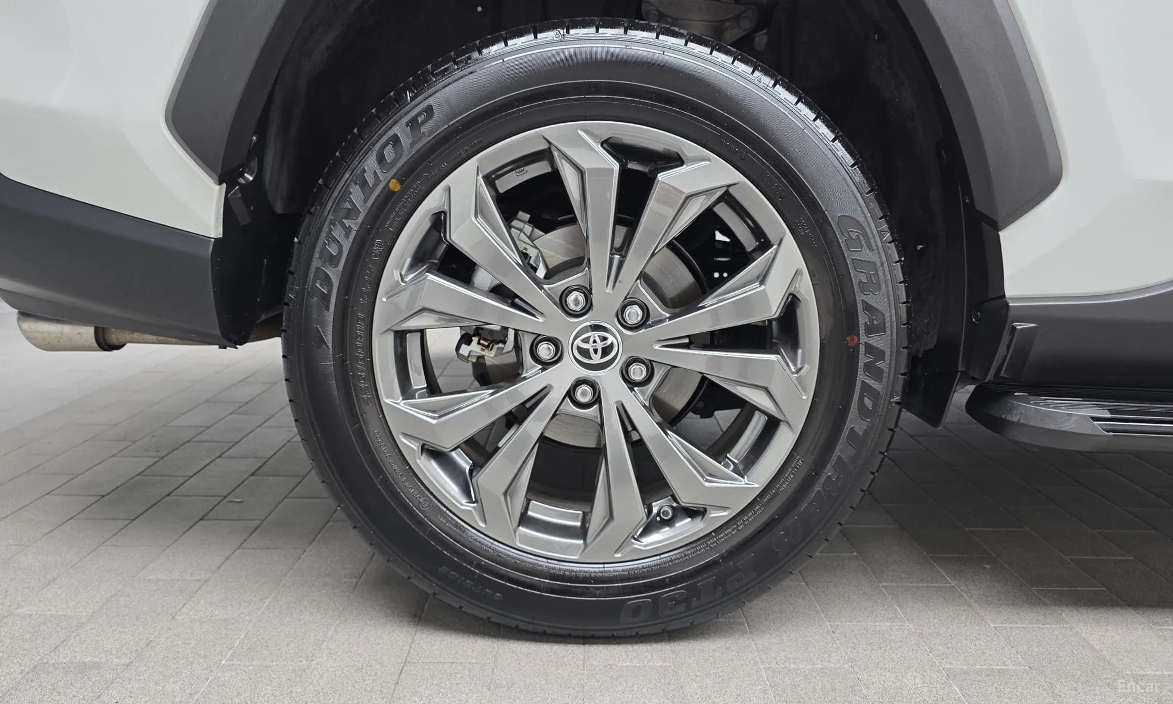 RAV4 5th Generation