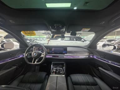 7 Series (G70)