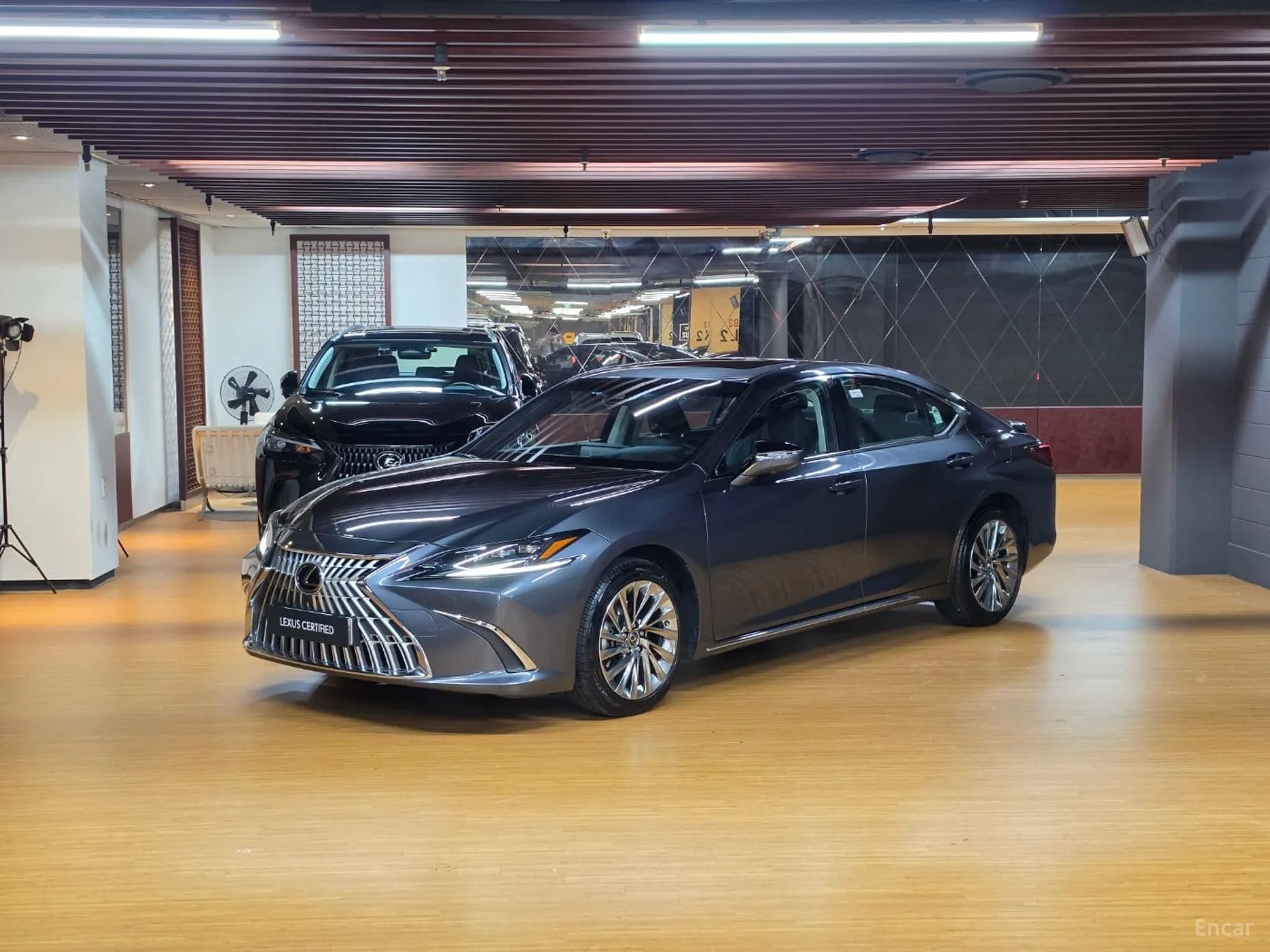 ES300h 7th Generation