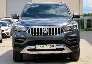 Rexton Sports Khan