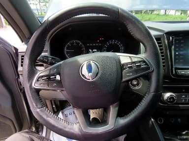 Rexton Sports Khan