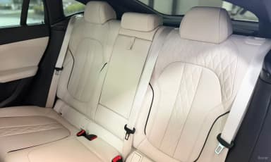 X6 (G06)