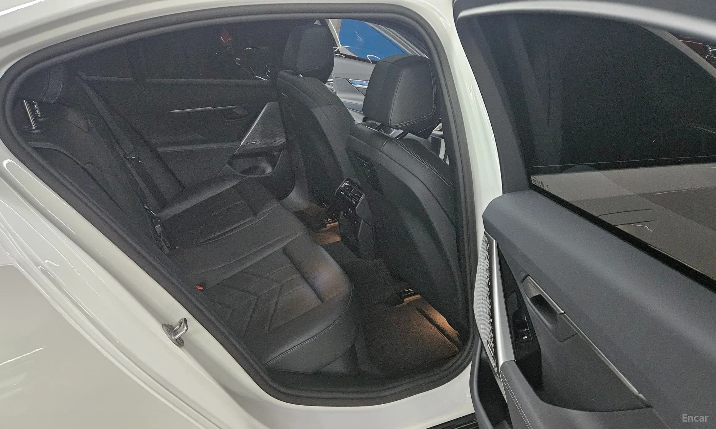 5 Series (G60)