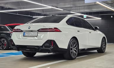 5 Series (G60)