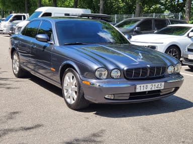 XJ-8