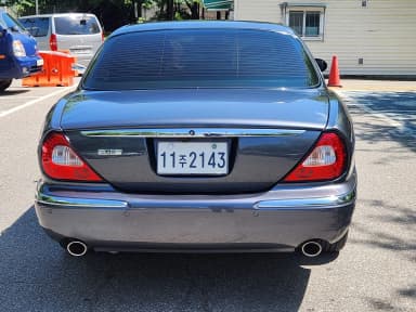 XJ-8