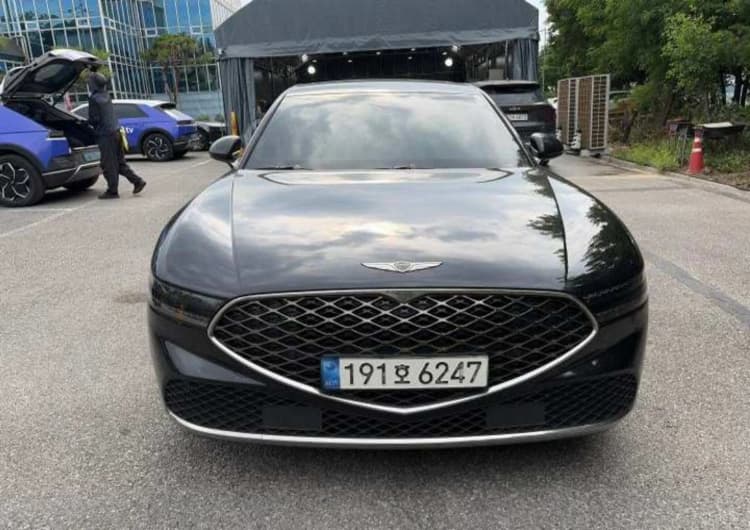 G90 (RS4)