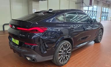 X6 (G06)