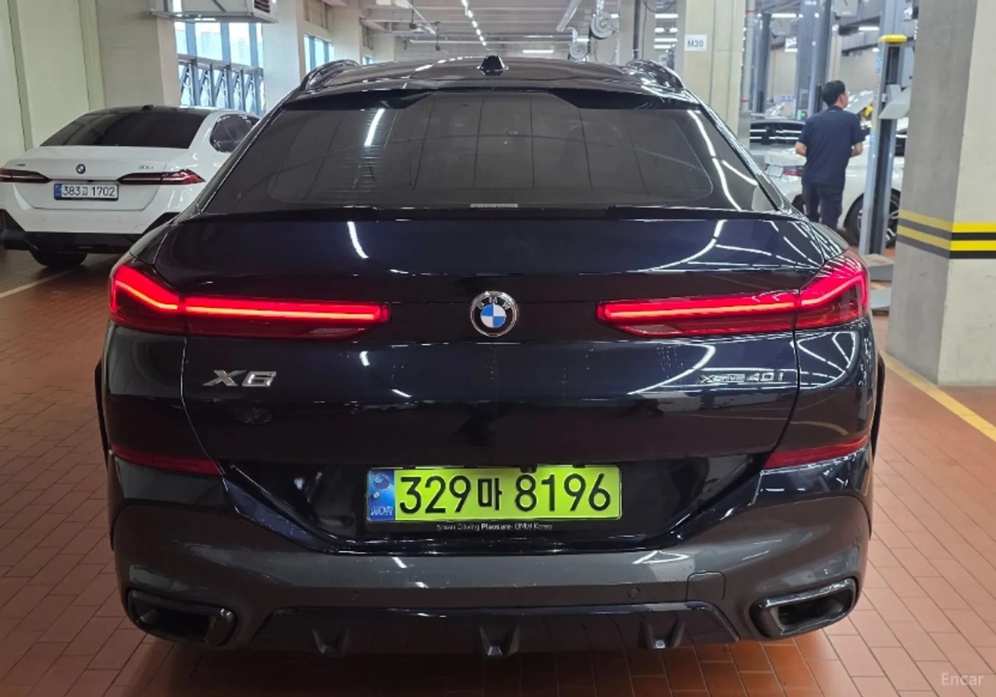 X6 (G06)