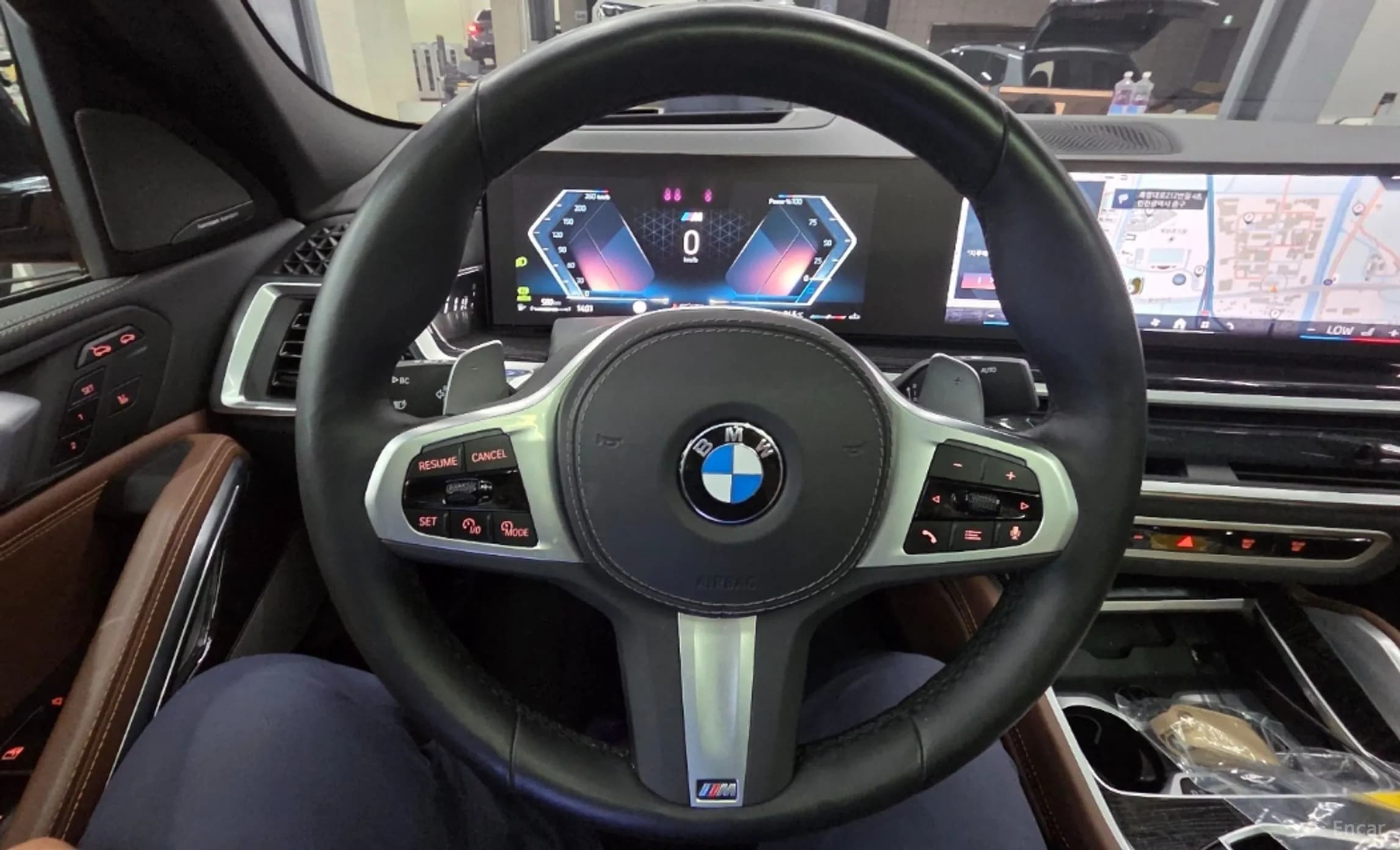 X6 (G06)