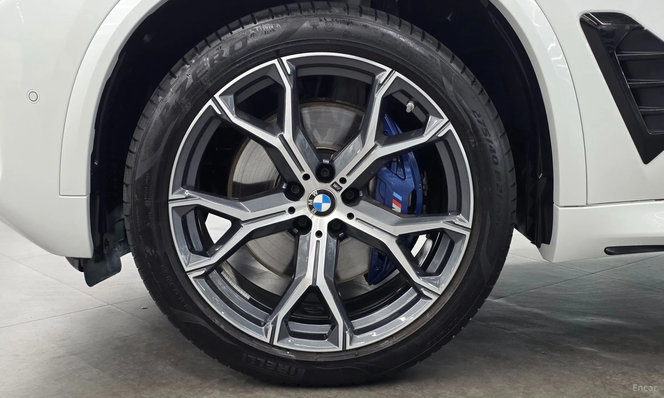 X5 (G05)