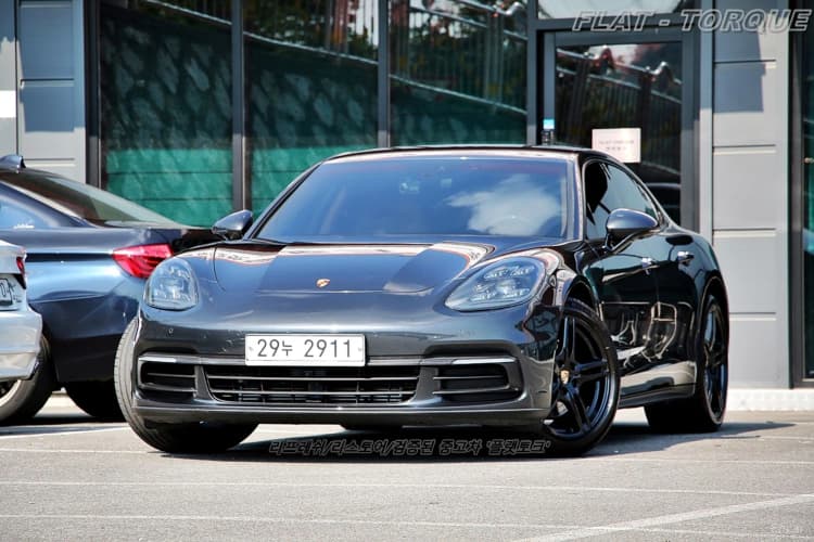 Panamera (971)