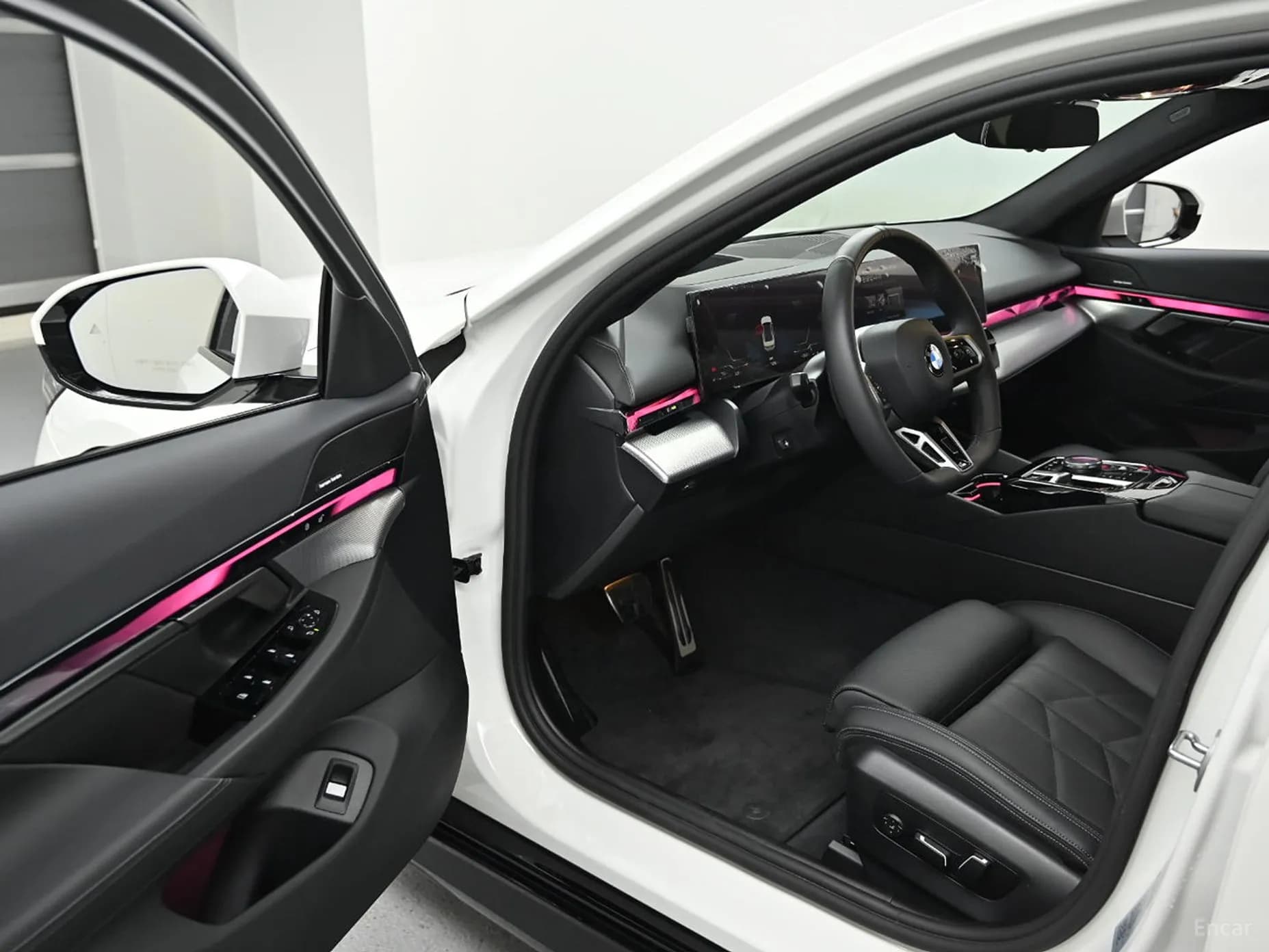 5 Series (G60)