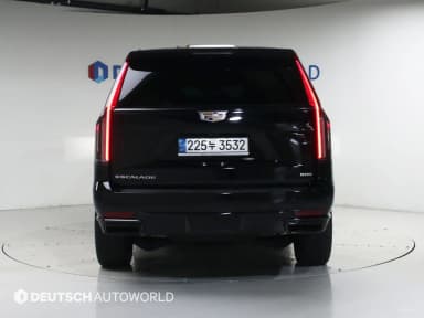 Escalade 5th Generation