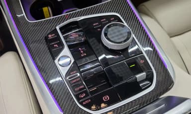 X7 (G07)