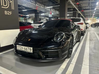 911 (992)