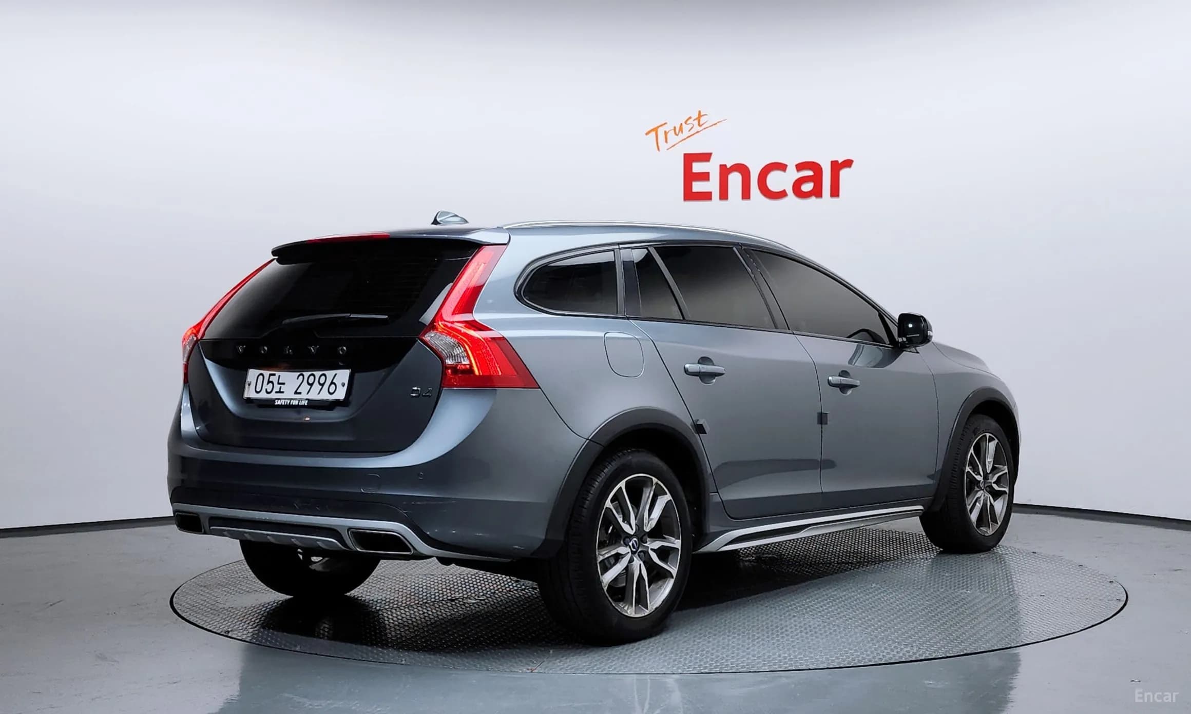 V60 Cross Country