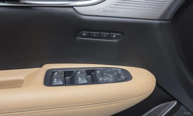 XT5