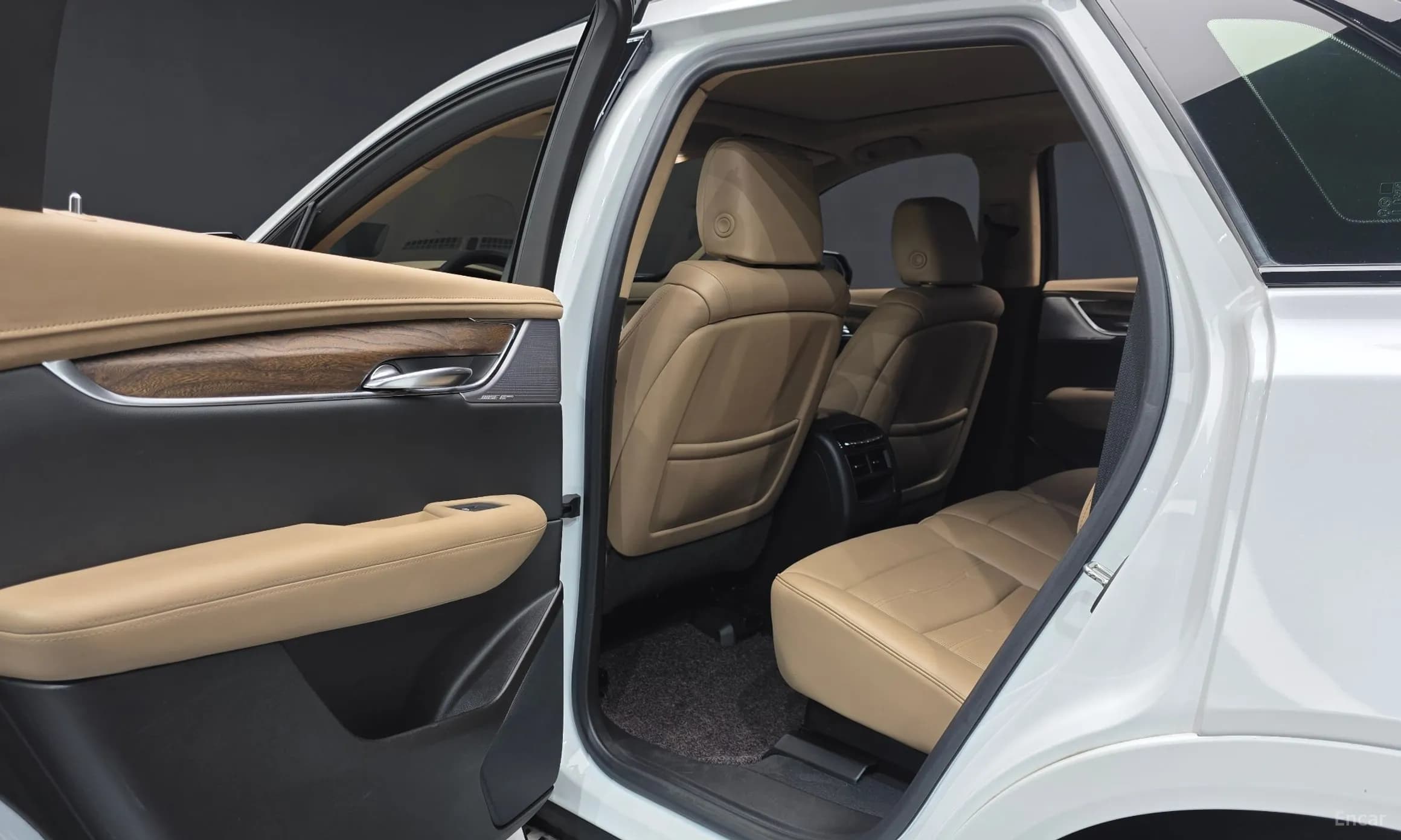 XT5