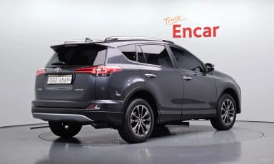 RAV4