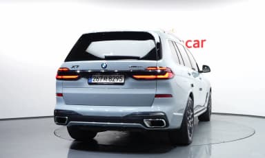 X7 (G07)