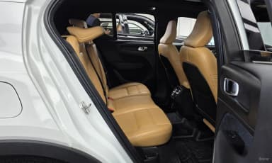 XC40