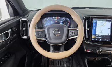 XC40