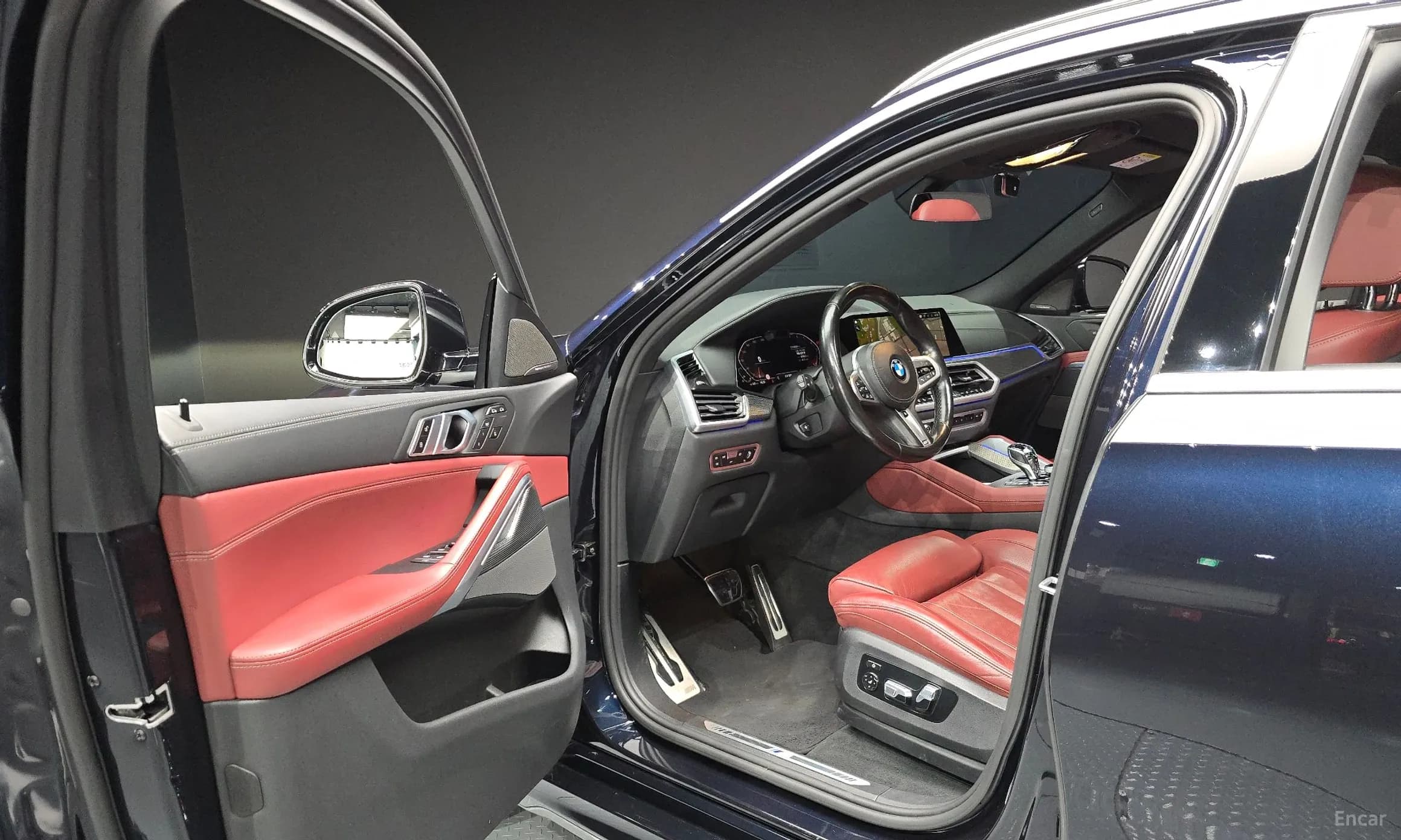 X6 (G06)