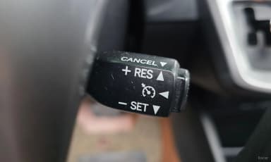 Prius V