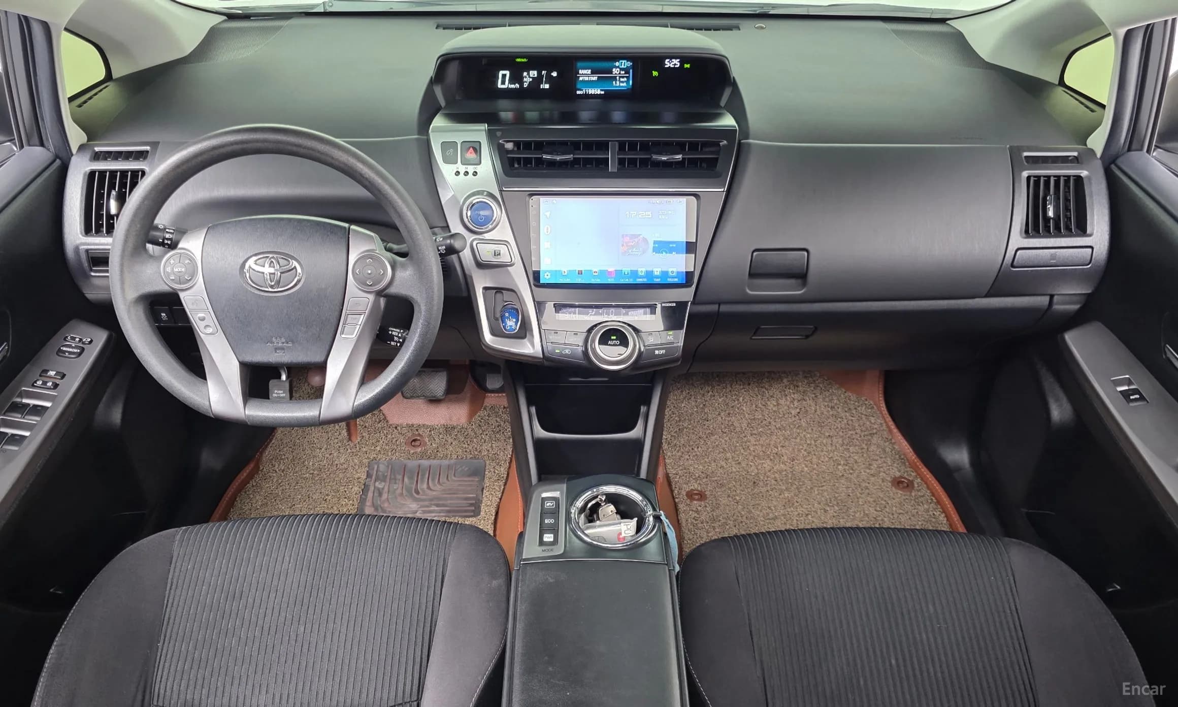 Prius V