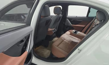 5 Series (G60)
