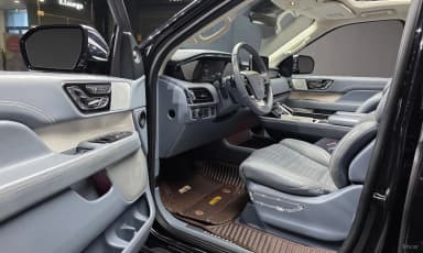Navigator 4th generation