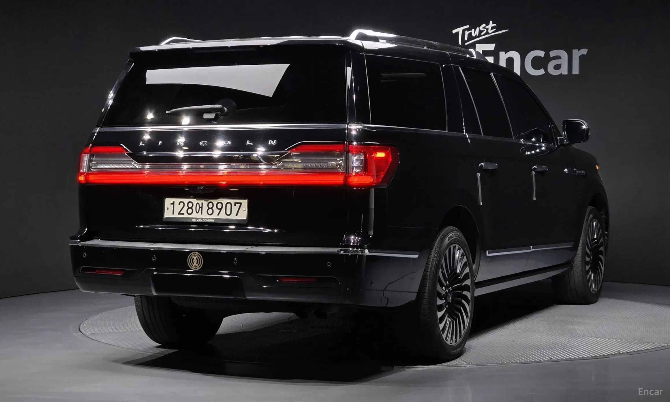 Navigator 4th generation