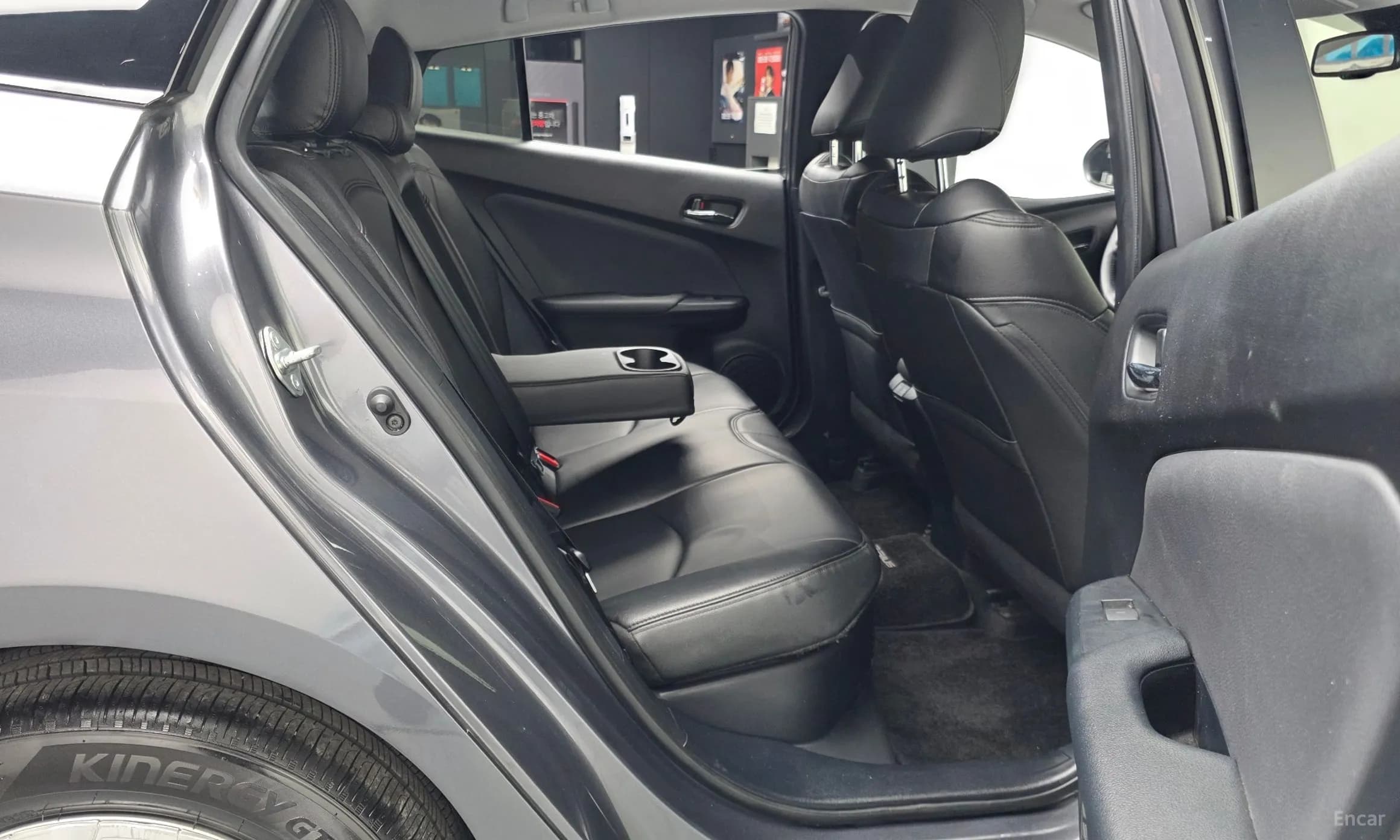 Prius 4th Generation