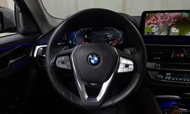 5 Series (G30)