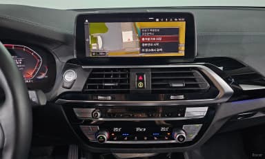 X3 (G01)