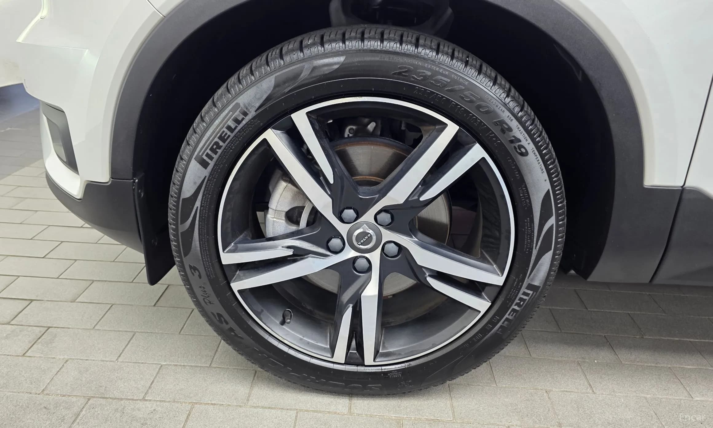 XC40
