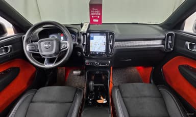 XC40