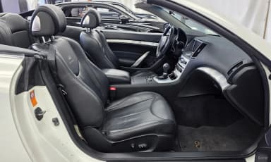 G37