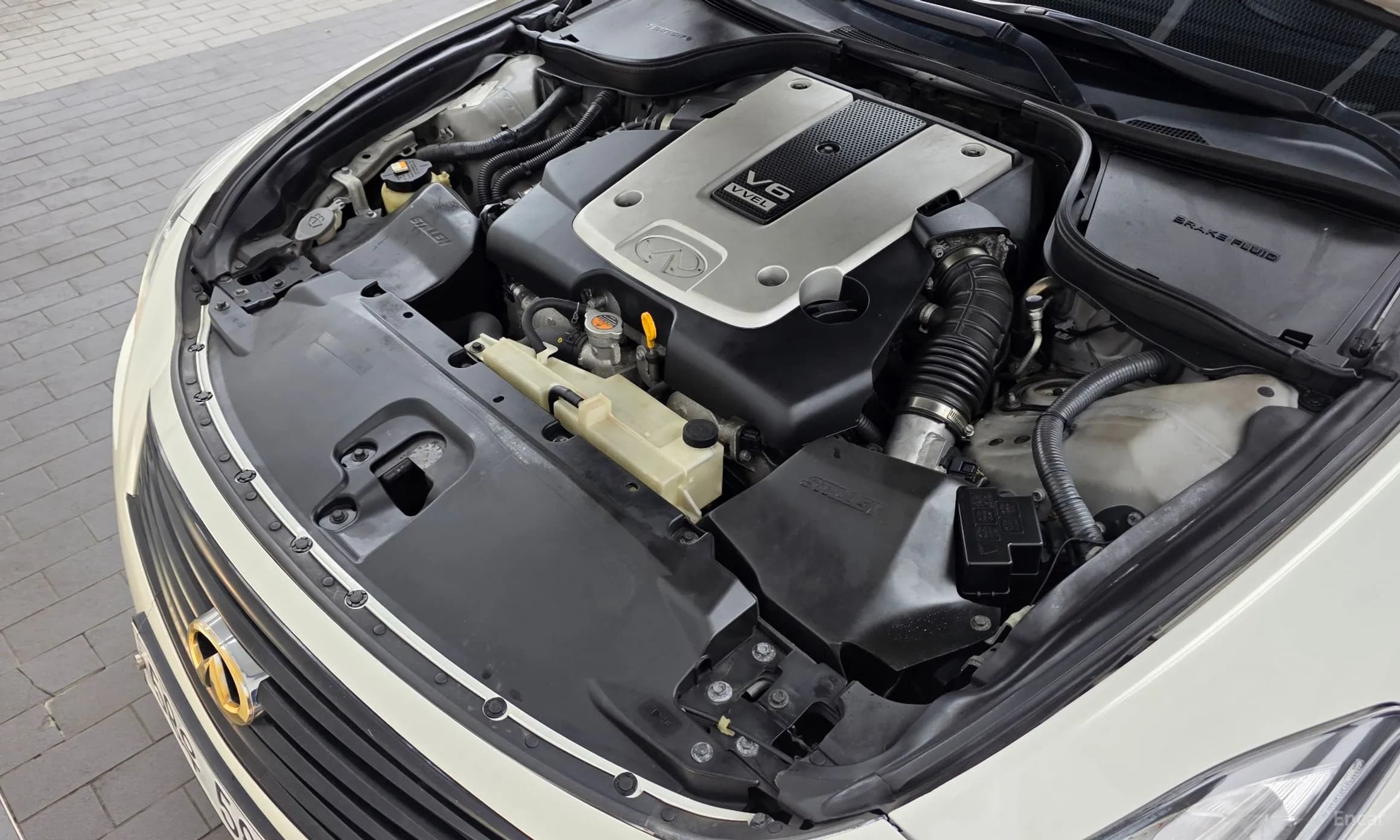 G37