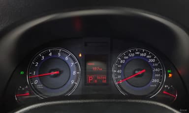 G37