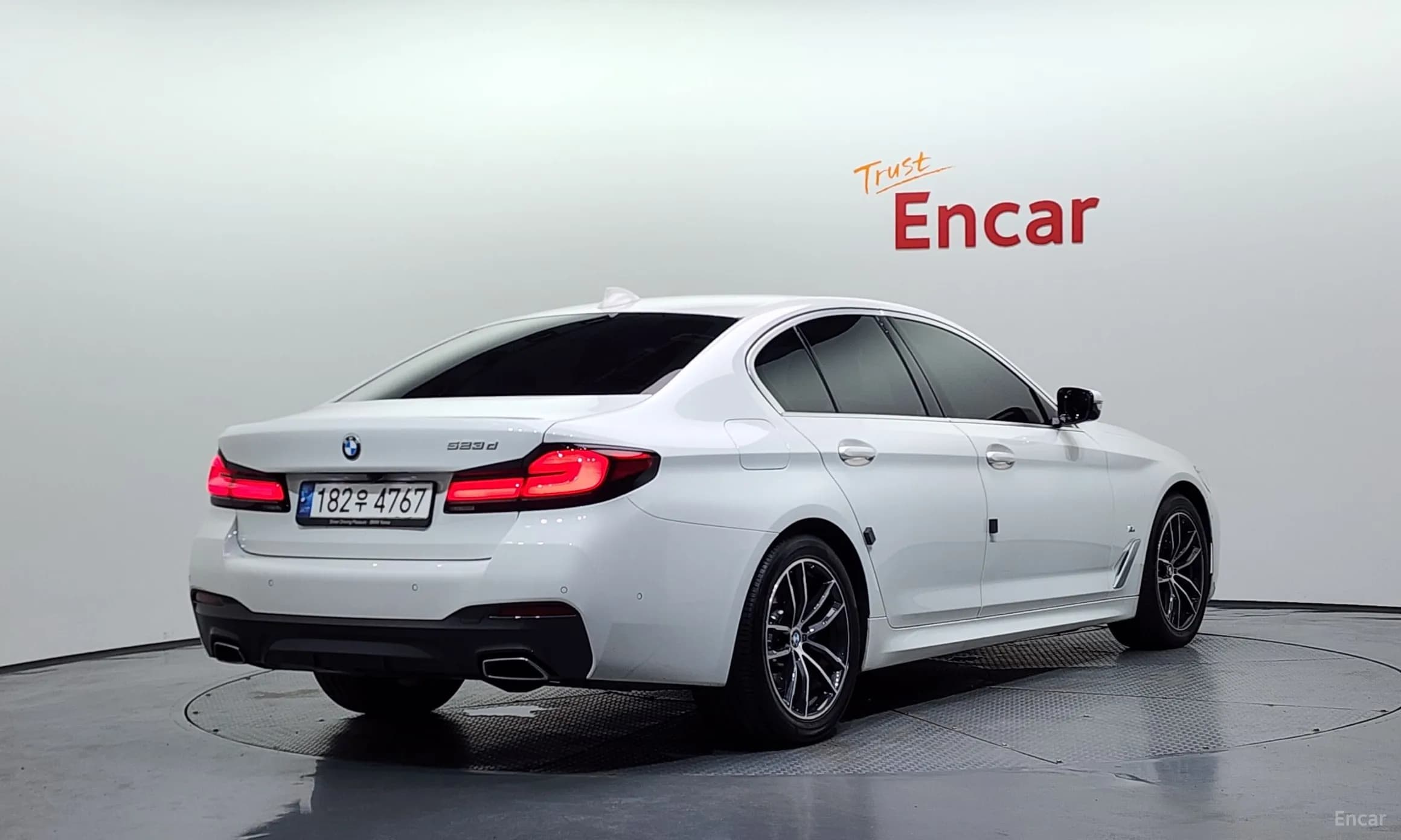 5 Series (G30)