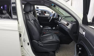G4 Rexton