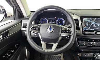 G4 Rexton