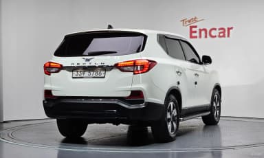 G4 Rexton