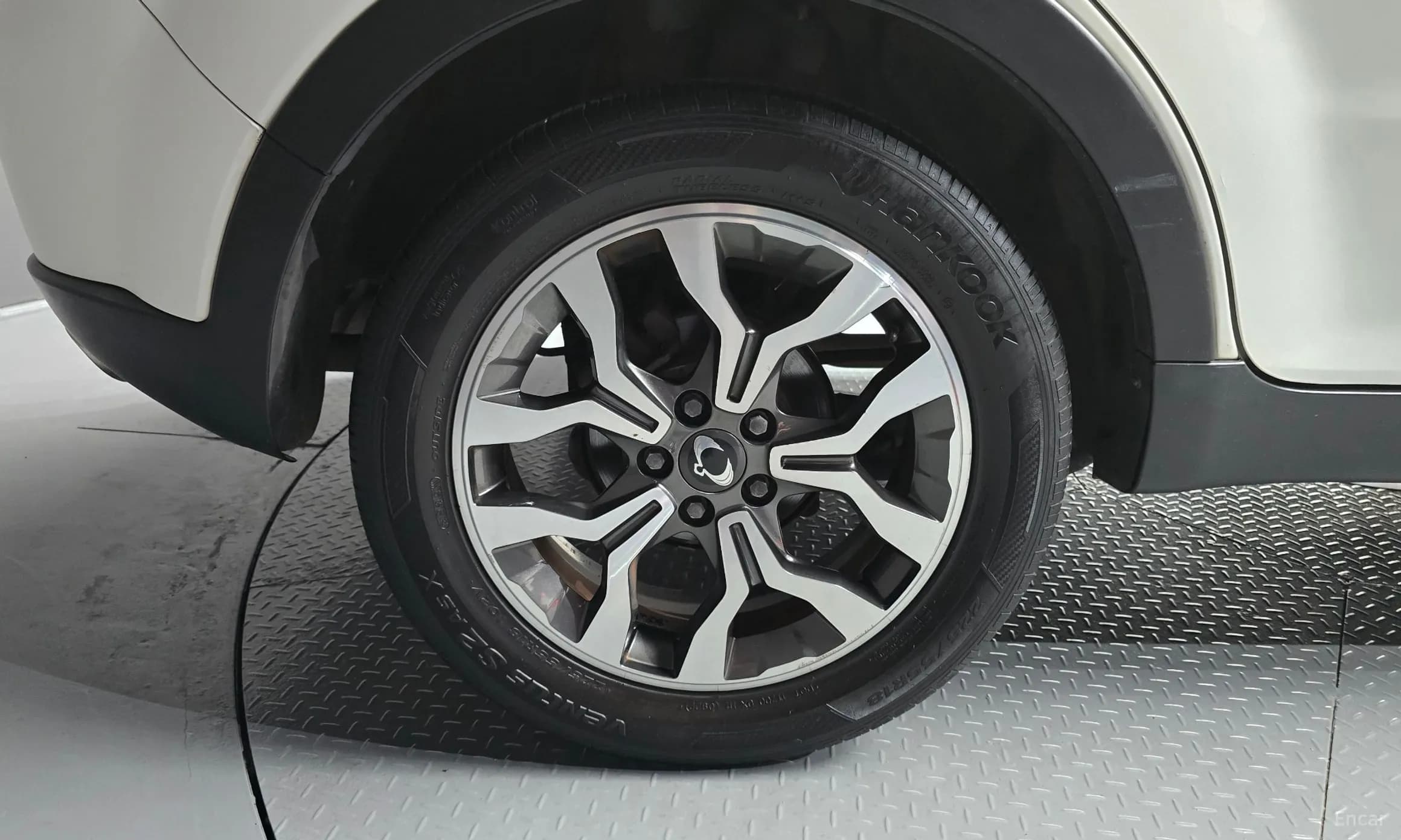 Korando C