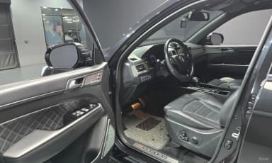 G4 Rexton