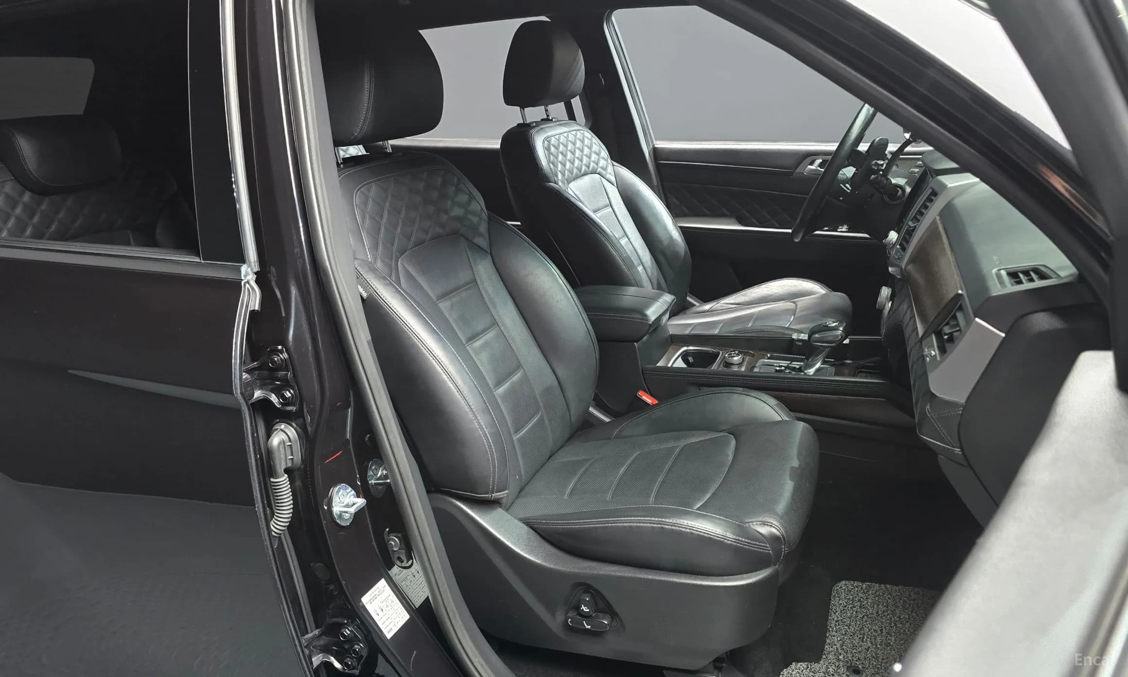 G4 Rexton
