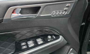 G4 Rexton
