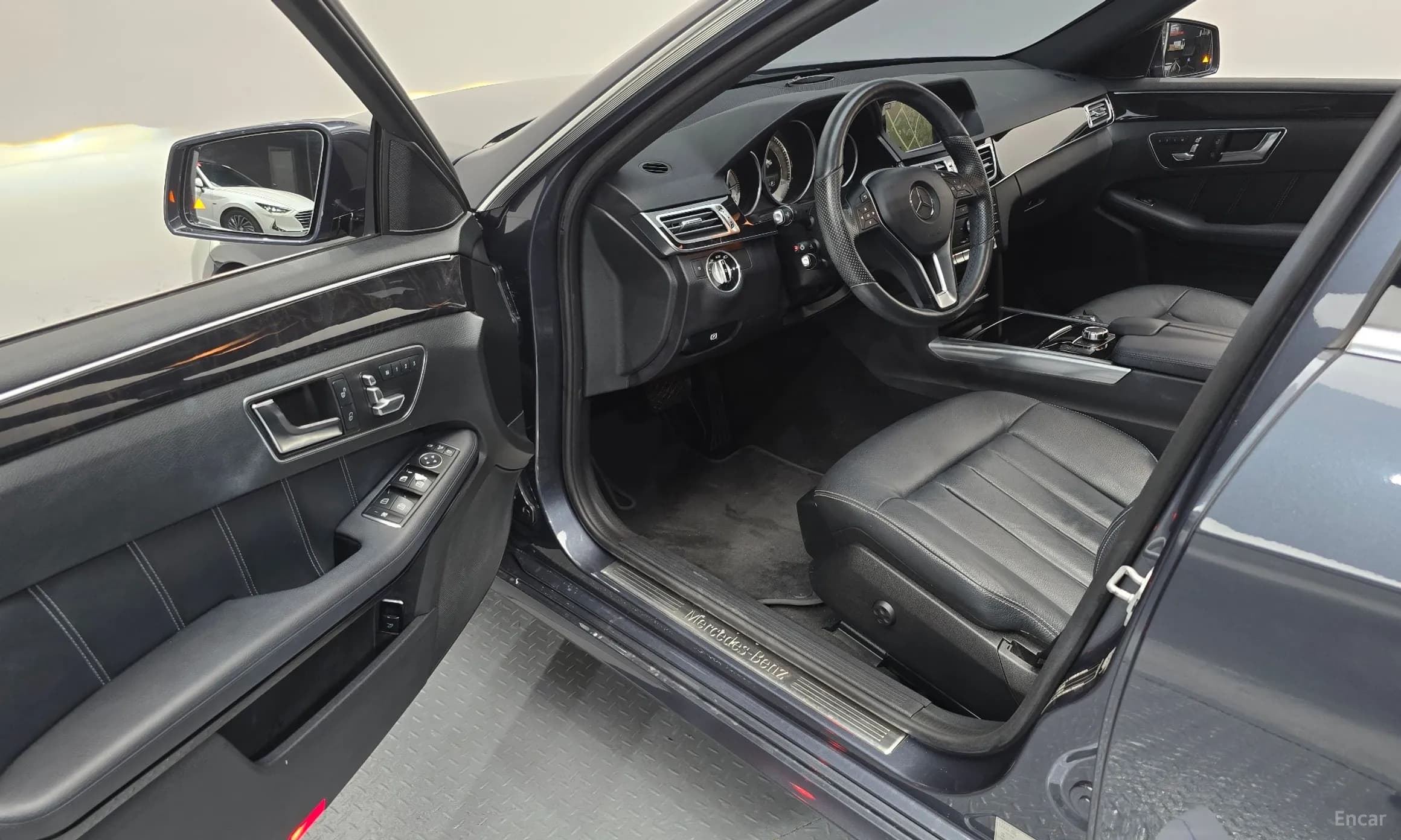 E-Class W212